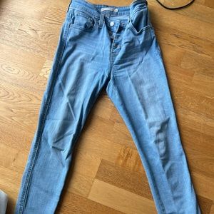 Levi high rise skinny jeans